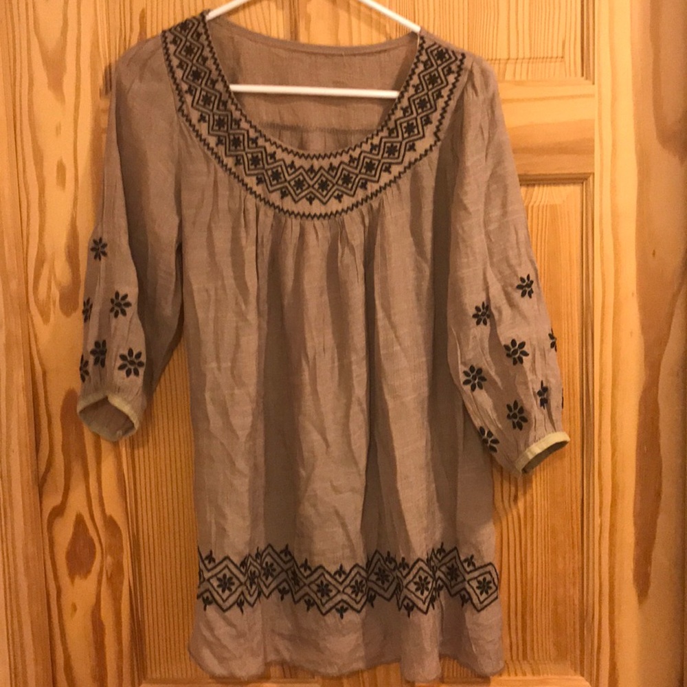 Scoop neck Blouse